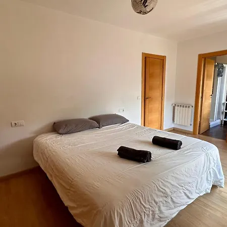 Cama King Size, Jardin Y Barbacoa A 10 Min De Leon Ferienhaus *