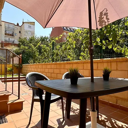 Ferienhaus Cama King Size, Jardin Y Barbacoa A 10 Min De Leon