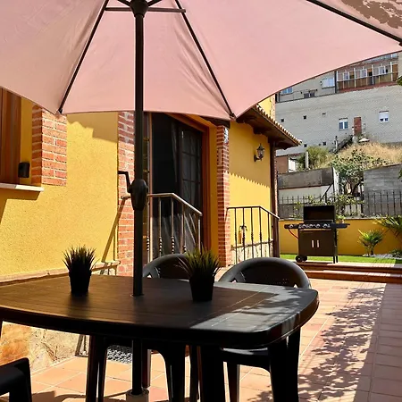 Cama King Size, Jardin Y Barbacoa A 10 Min De Leon * Virgen del Camino